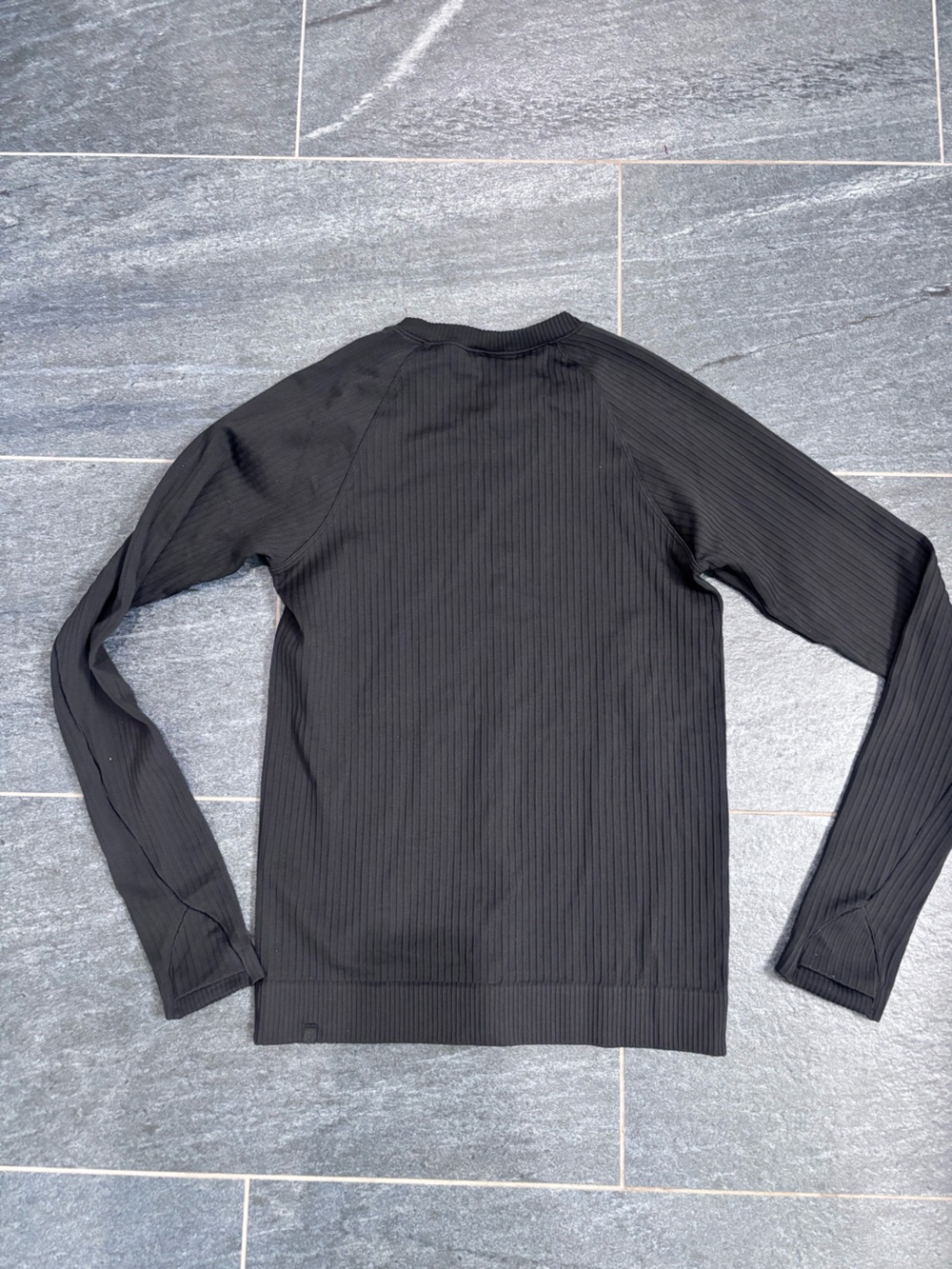 Rest Less Variegated Ribbed Pullover - Picture 3 of 7